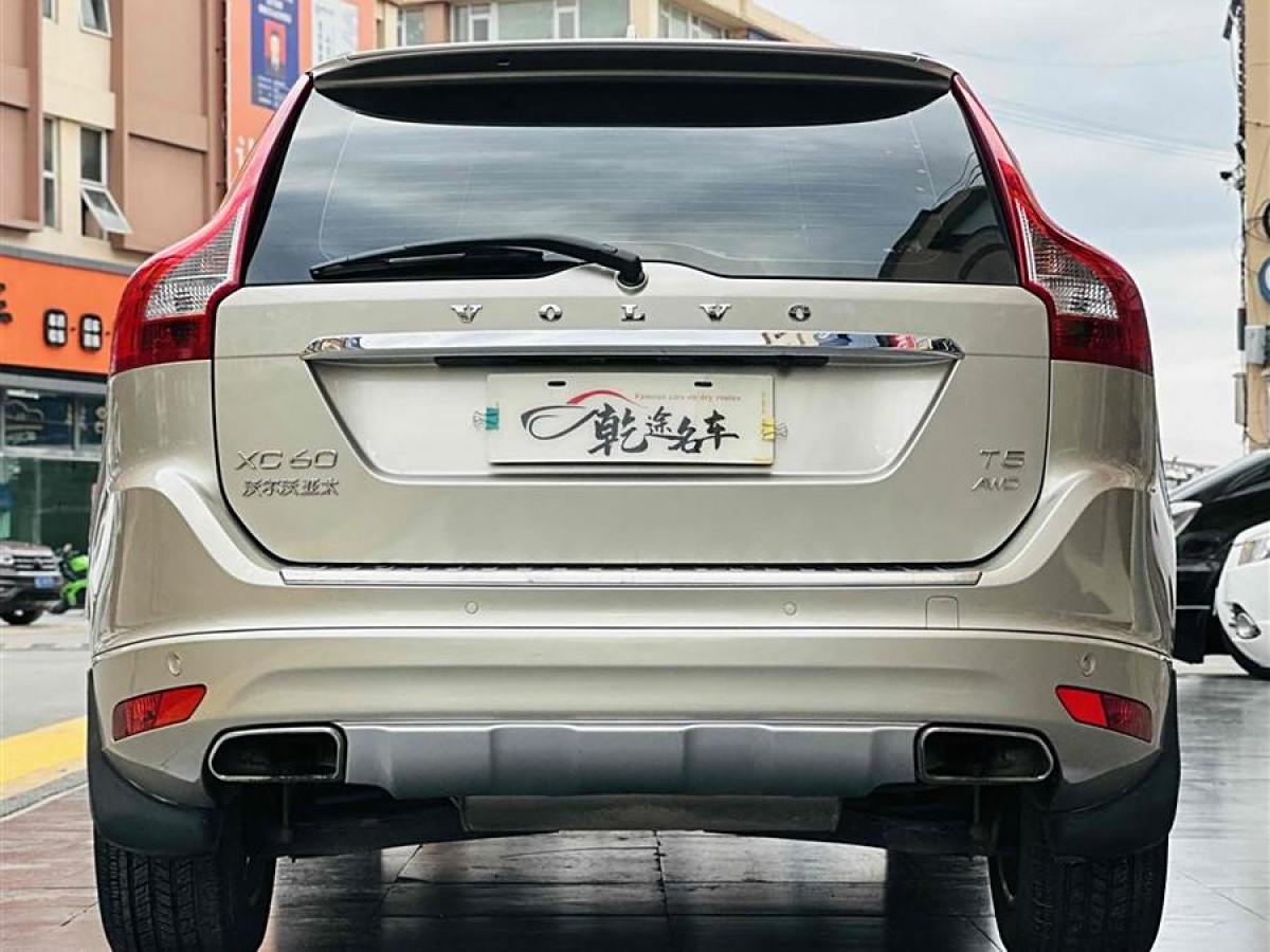 沃爾沃 XC60  2017款 T5 AWD 智進(jìn)版圖片