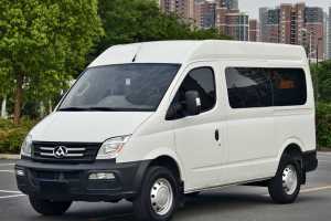 V80 上汽大通 2.5T經(jīng)典款6擋手動(dòng)傲運(yùn)通改款短軸中頂5/6座