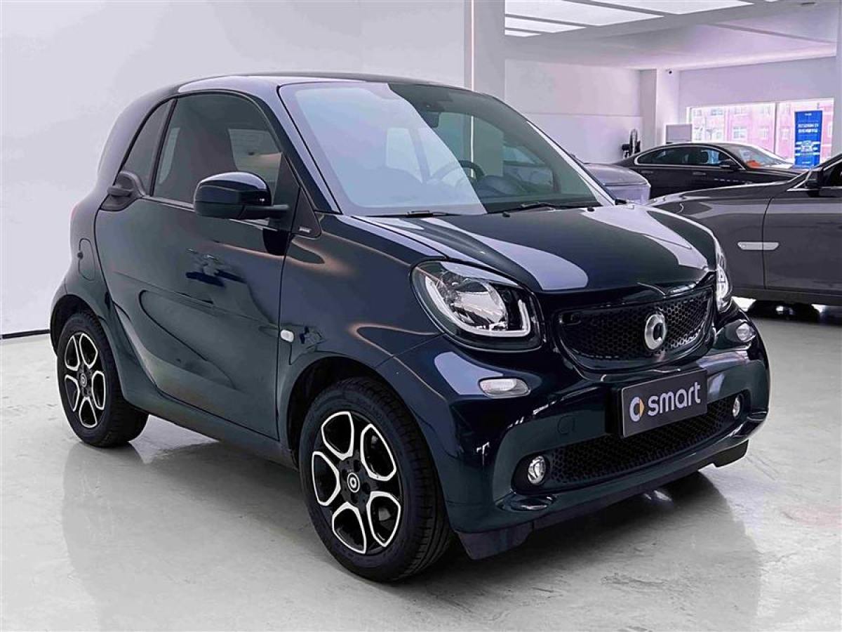 smart fortwo  2017款 1.0L 52千瓦魅藍特別版圖片