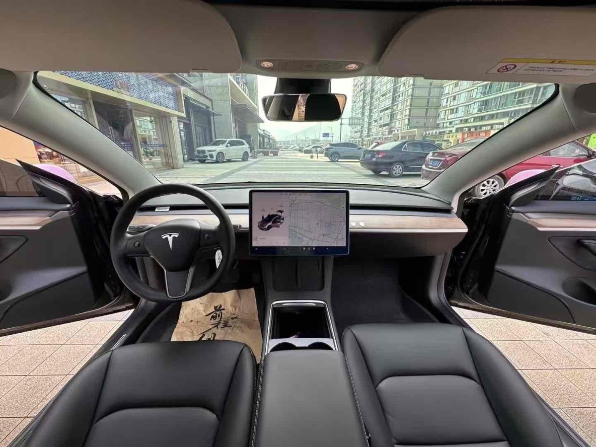 特斯拉 Model 3  2021款 標準續(xù)航后驅升級版 3D6圖片