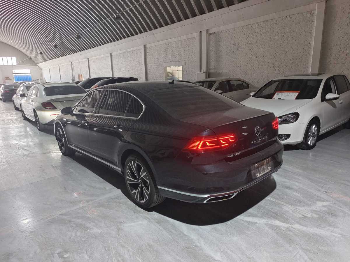 大眾 邁騰  2021款 330TSI DSG 30周年紀(jì)念版圖片