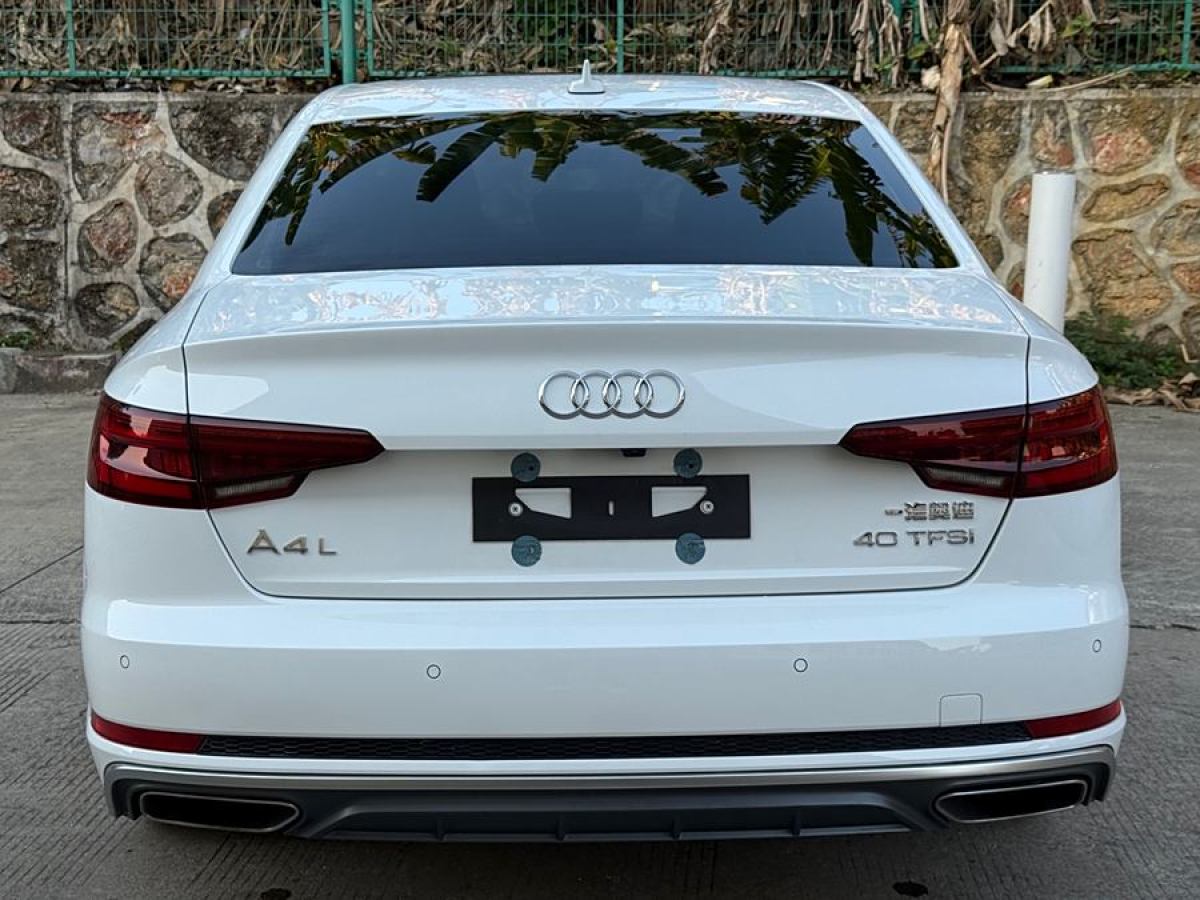 2019年5月奧迪 奧迪A4L  2019款 40 TFSI 時尚型 國VI