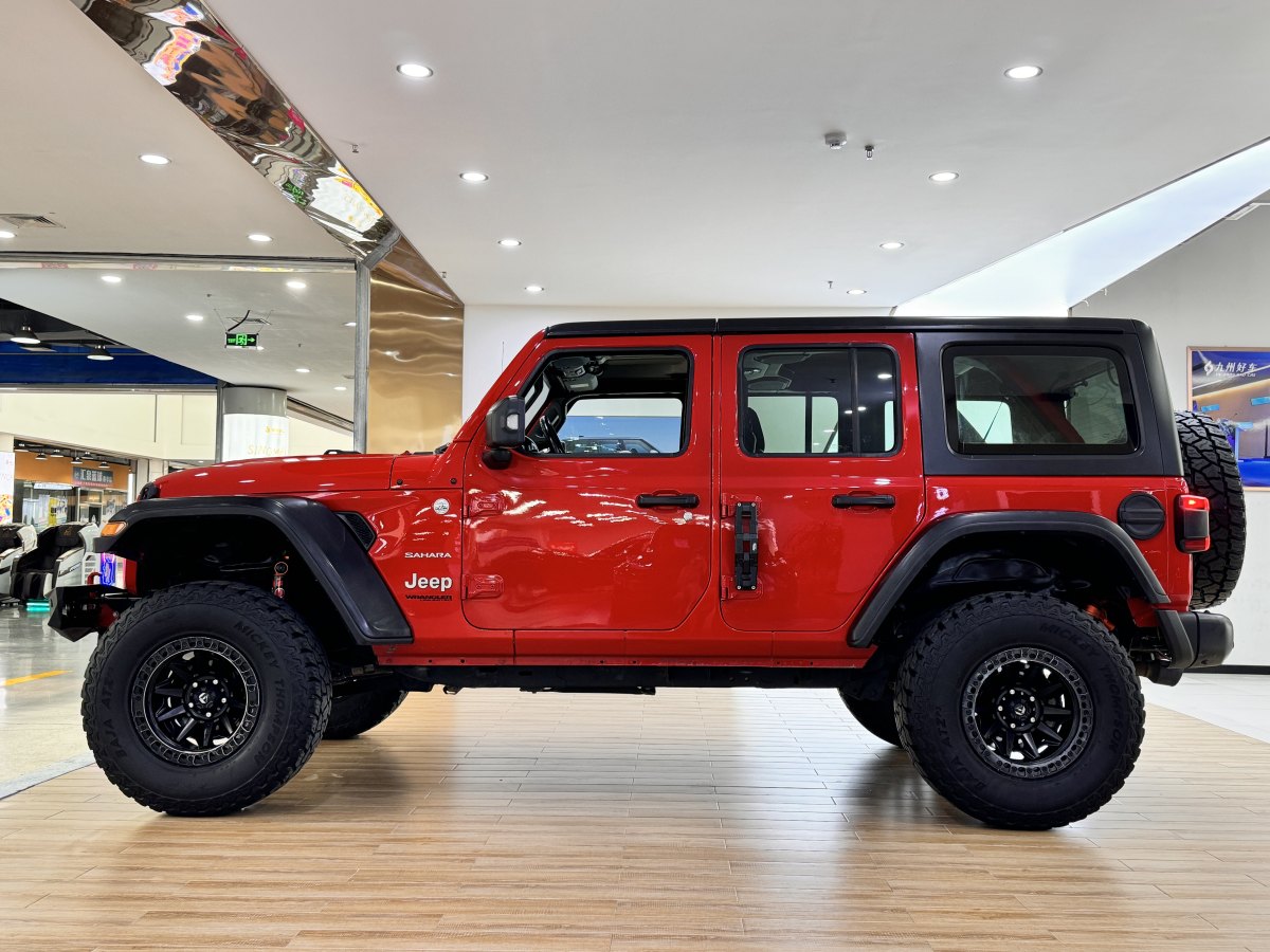 Jeep 牧馬人  2019款 2.0T Sahara 四門版 國VI圖片