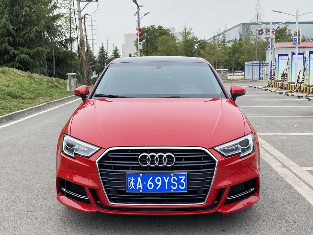 奧迪 奧迪A3  2017款 Sportback 35 TFSI 時(shí)尚型圖片