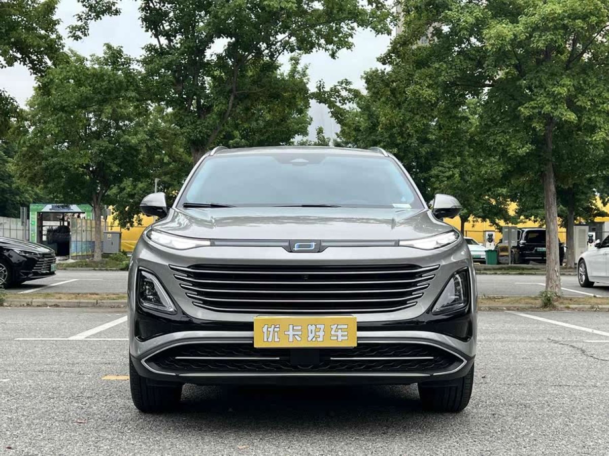 奔騰 奔騰T90  2023款 1.5T DCT 自動(dòng)舒適型圖片