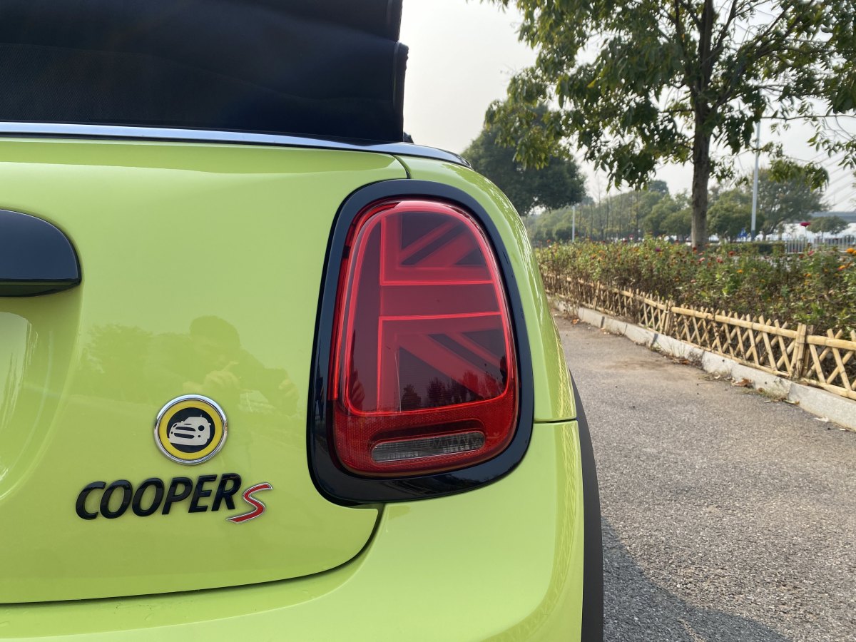 MINI MINI  2022款 改款 2.0T COOPER S CABRIO Sidewalk圖片