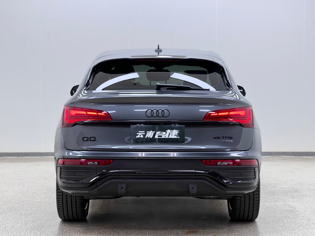 2022年3月奧迪 奧迪Q5L Sportback  2022款 改款 45 TFSI 豪華型