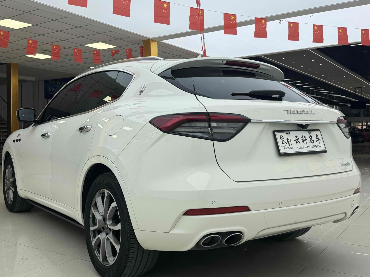 瑪莎拉蒂 Levante  2022款 2.0T GT鋒芒版圖片