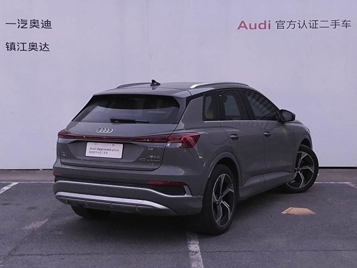 奧迪 奧迪Q4 e-tron  2023款 40 e-tron 創(chuàng)境版圖片