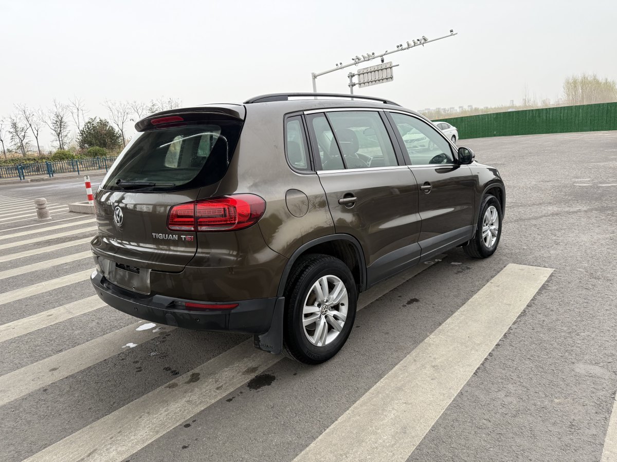 大眾 途觀  2016款 300TSI 自動兩驅(qū)舒適版圖片