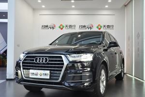 奥迪Q7 奥迪 45 TFSI 舒适型