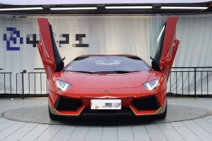 Aventador 蘭博基尼 LP 700-4 Roadster