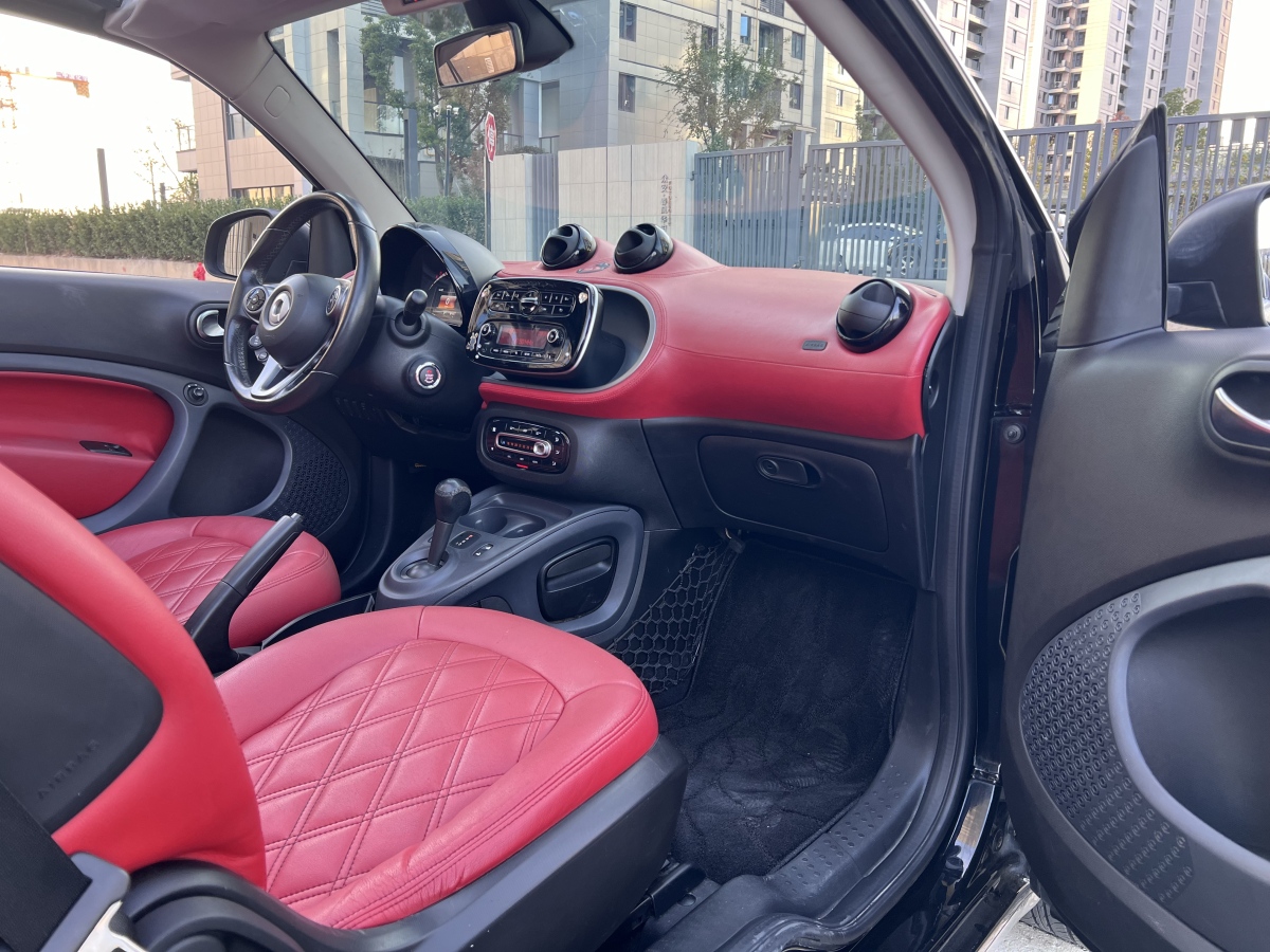 smart fortwo  2016款 1.0L 52千瓦敞篷激情版圖片