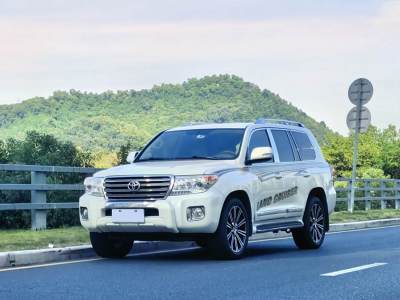 2015年11月 丰田 兰德酷路泽(进口) 4.0L V6 中东低配版图片