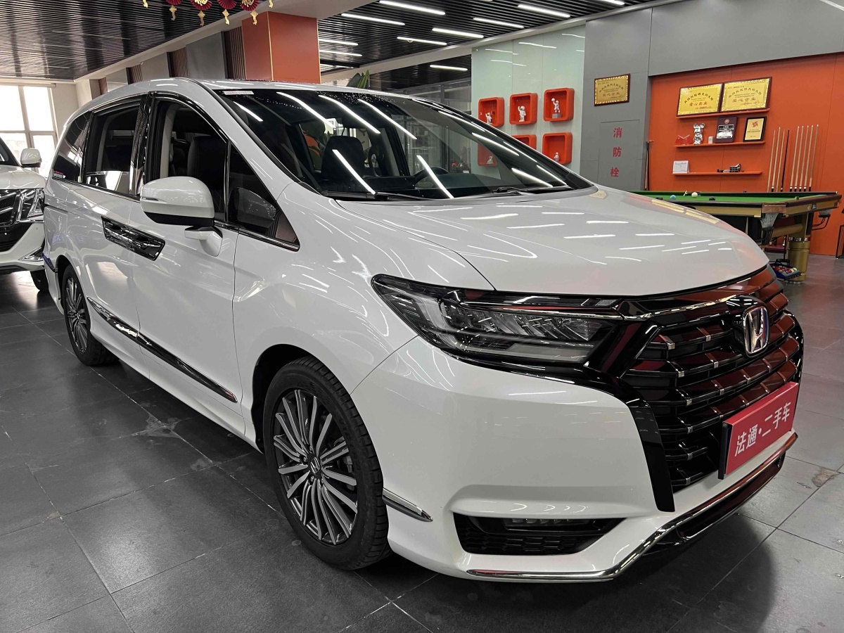 本田 艾力紳  2022款 2.0L e:HEV 經(jīng)典版圖片