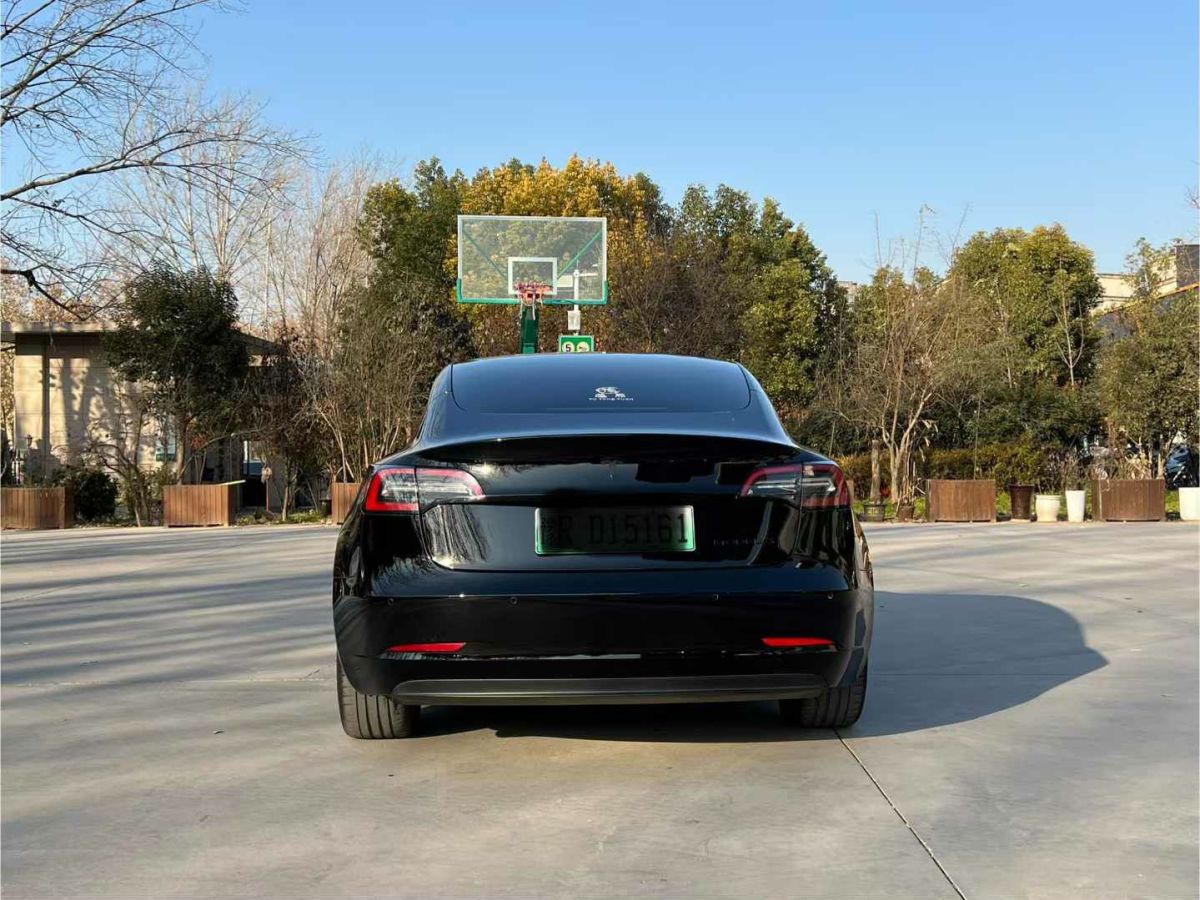 特斯拉 Model S  2021款 Plaid Plus 版圖片