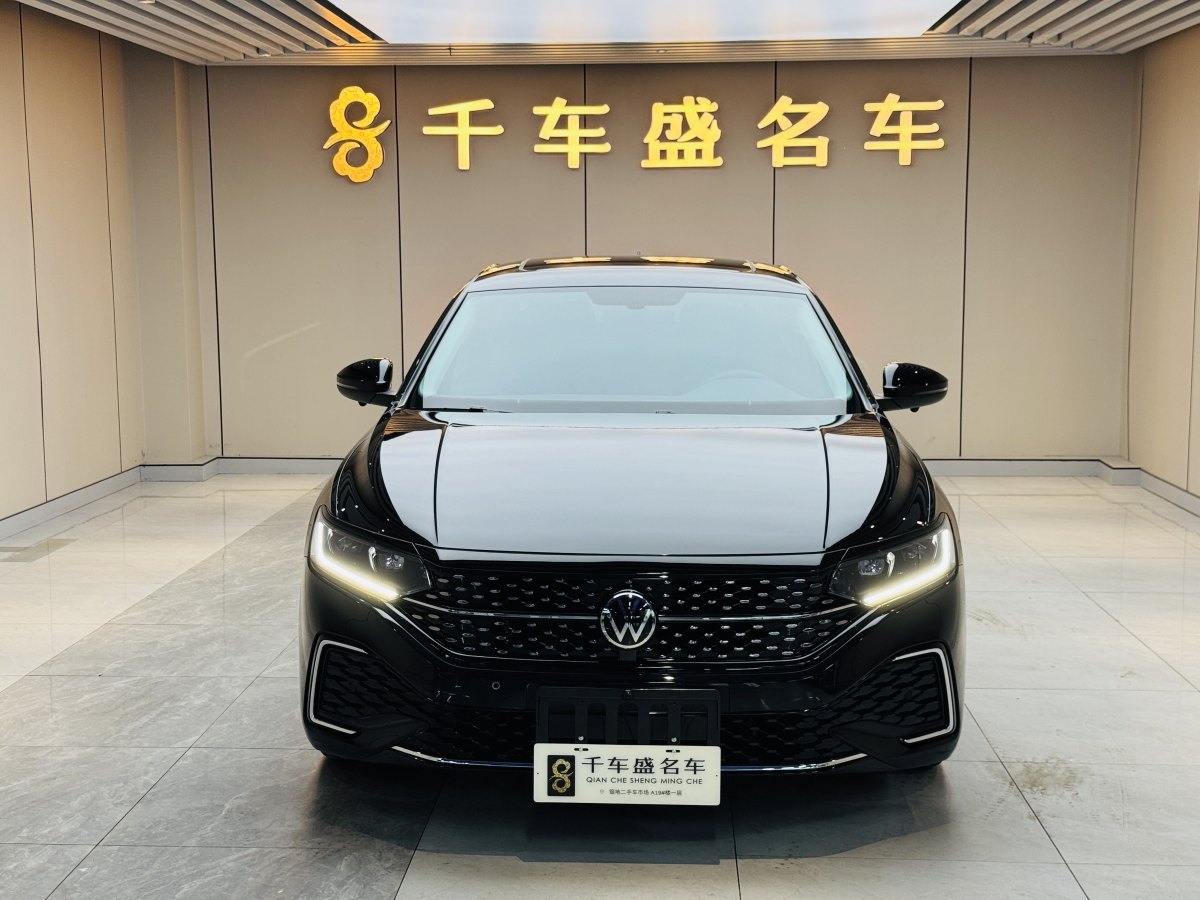 大眾 帕薩特  2024款 380TSI 星空精英版圖片