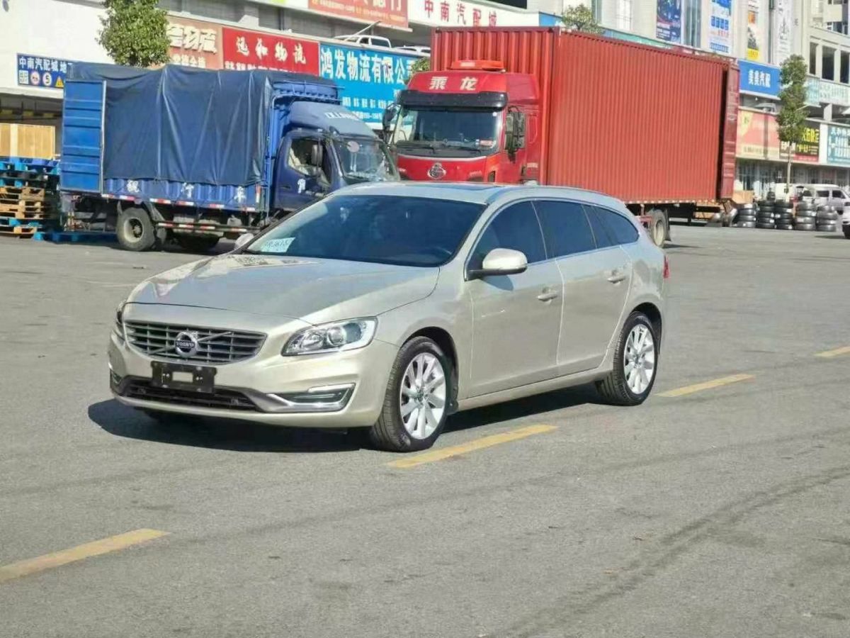 沃爾沃 V60  2017款  Cross Country T5 AWD 國VI圖片