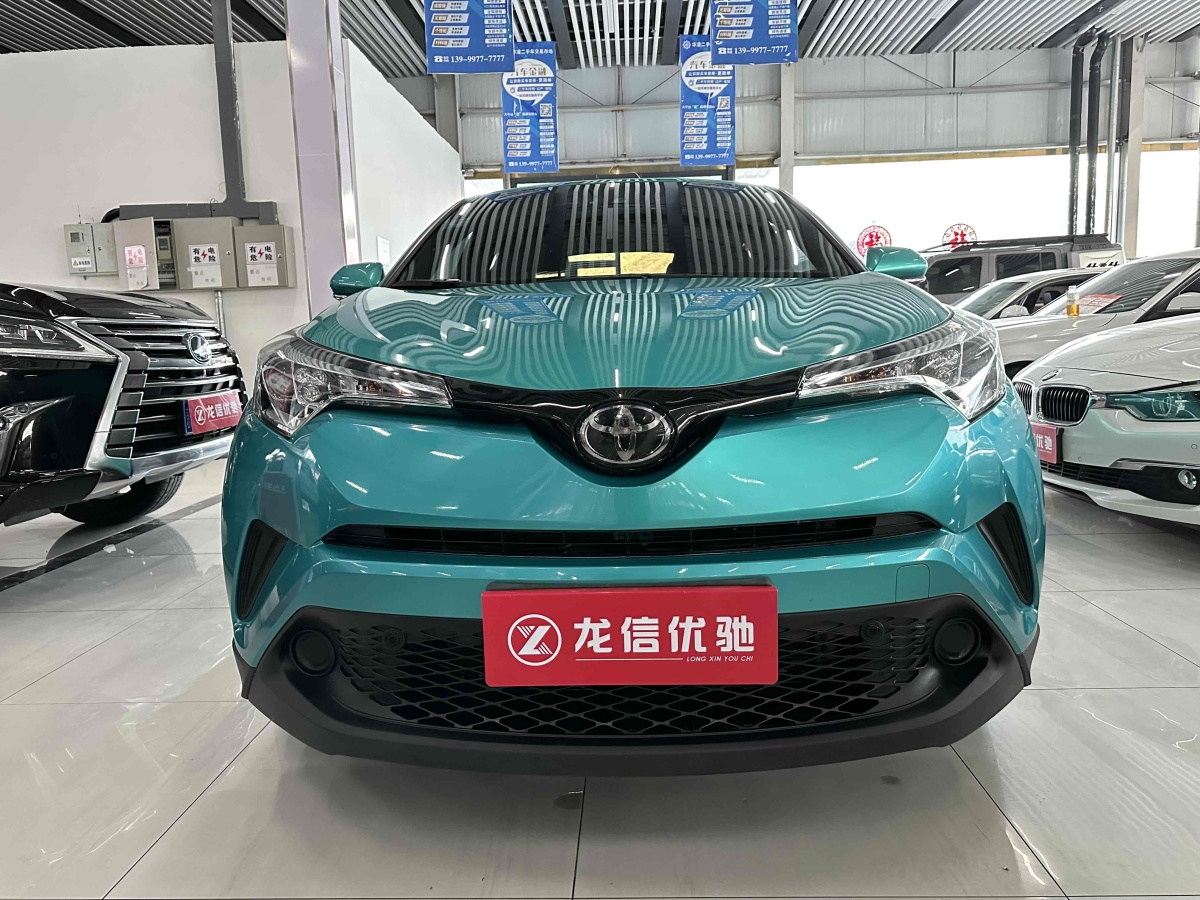 豐田 C-HR  2020款 2.0L 舒適版圖片