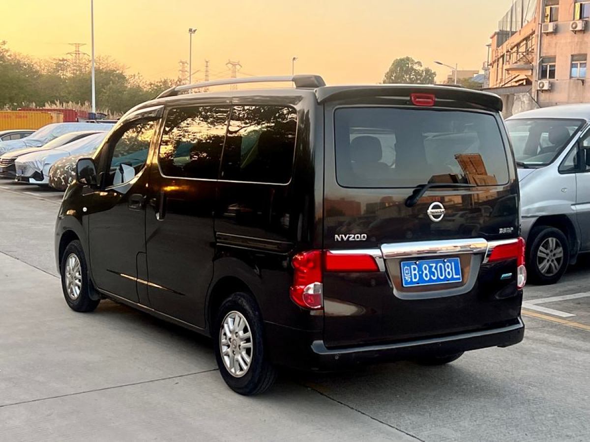 日產(chǎn) NV200  2014款 1.6L CVT豪華型 國IV圖片