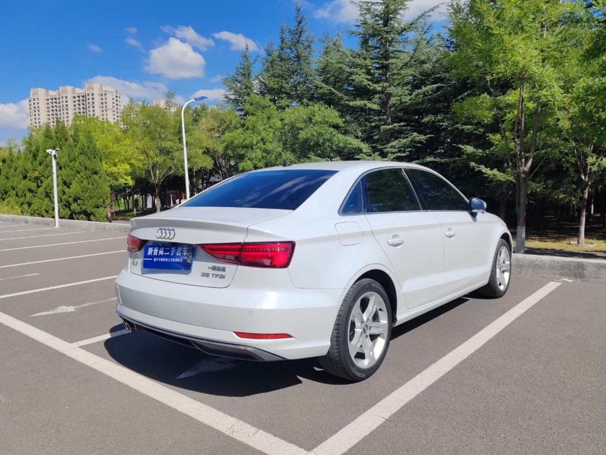 奧迪 奧迪A3  2019款 Limousine 35 TFSI 進取型 國VI圖片