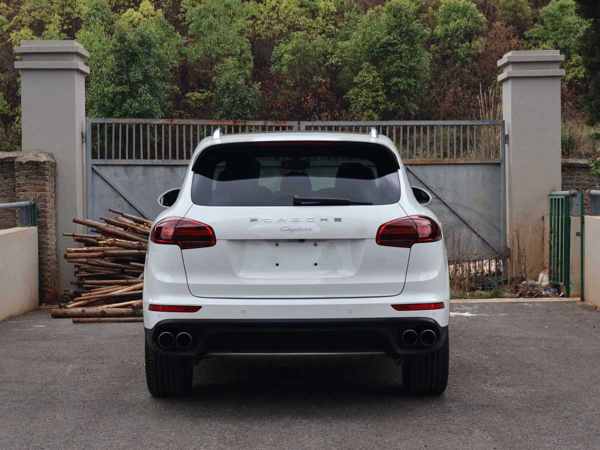 保時(shí)捷 Cayenne  2015款 Cayenne 3.0T圖片
