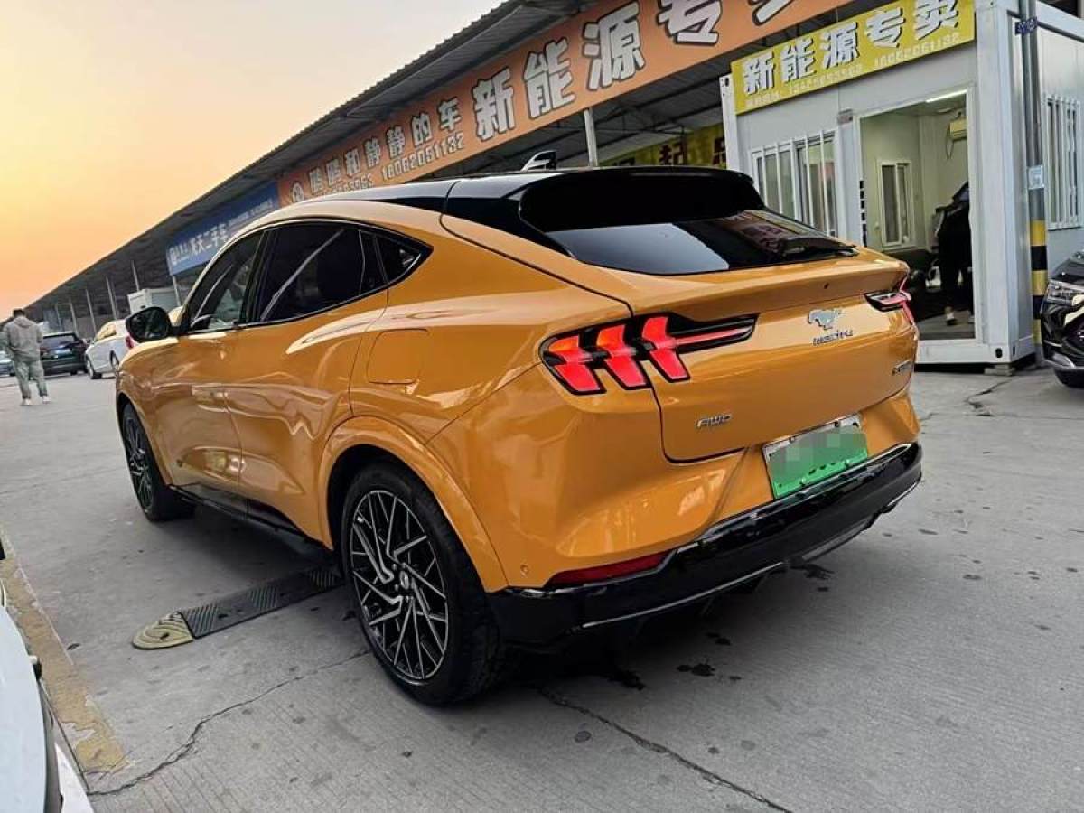 福特 Mustang Mach-E  2024款 GT图片