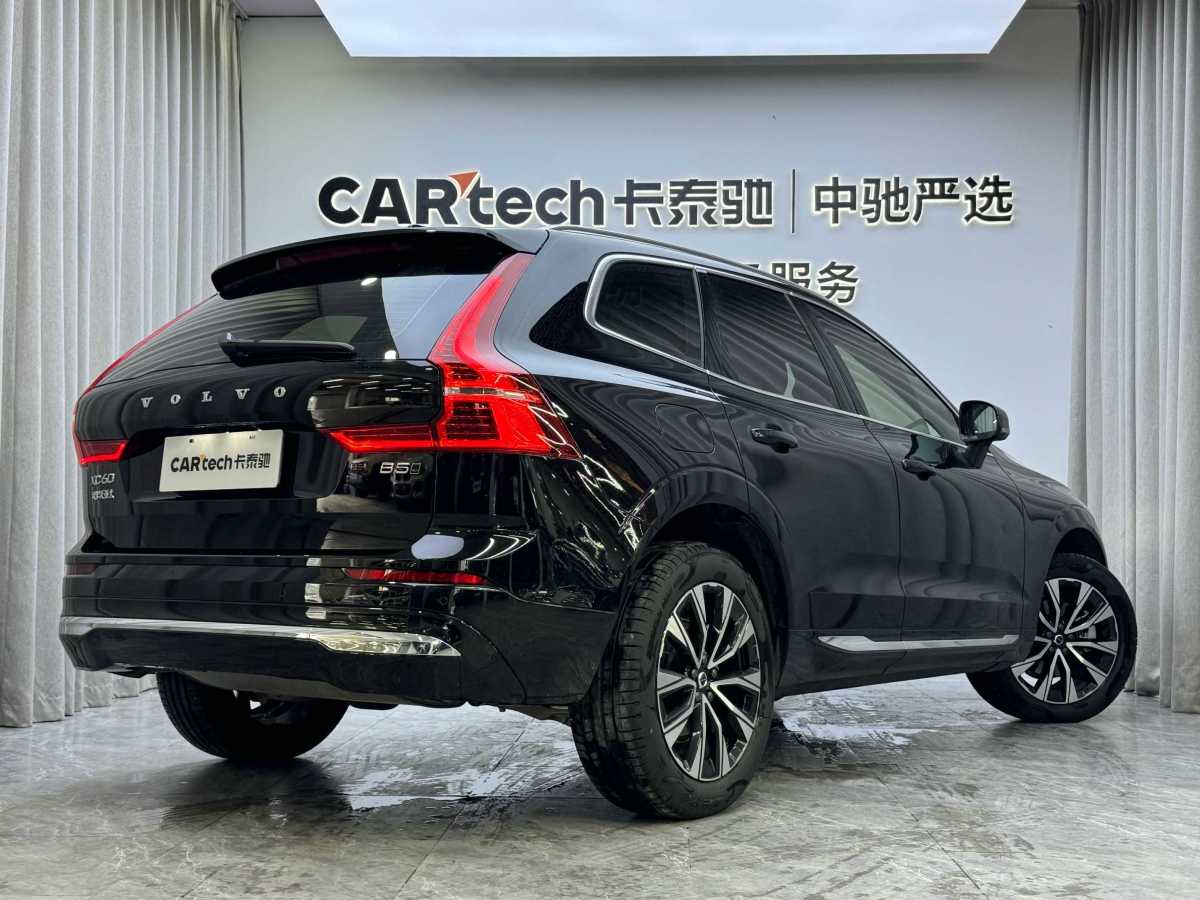 沃爾沃 XC60  2024款 B5 四驅(qū)智遠(yuǎn)豪華版圖片