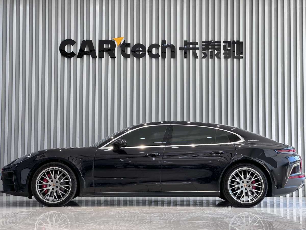 保時(shí)捷 Panamera  2024款 Panamera 行政加長(zhǎng)版 2.9T圖片