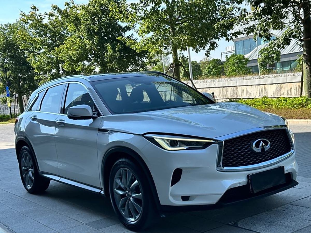 2021年9月英菲尼迪 QX50  2020款 改款 2.0T 四驅(qū)菁英版