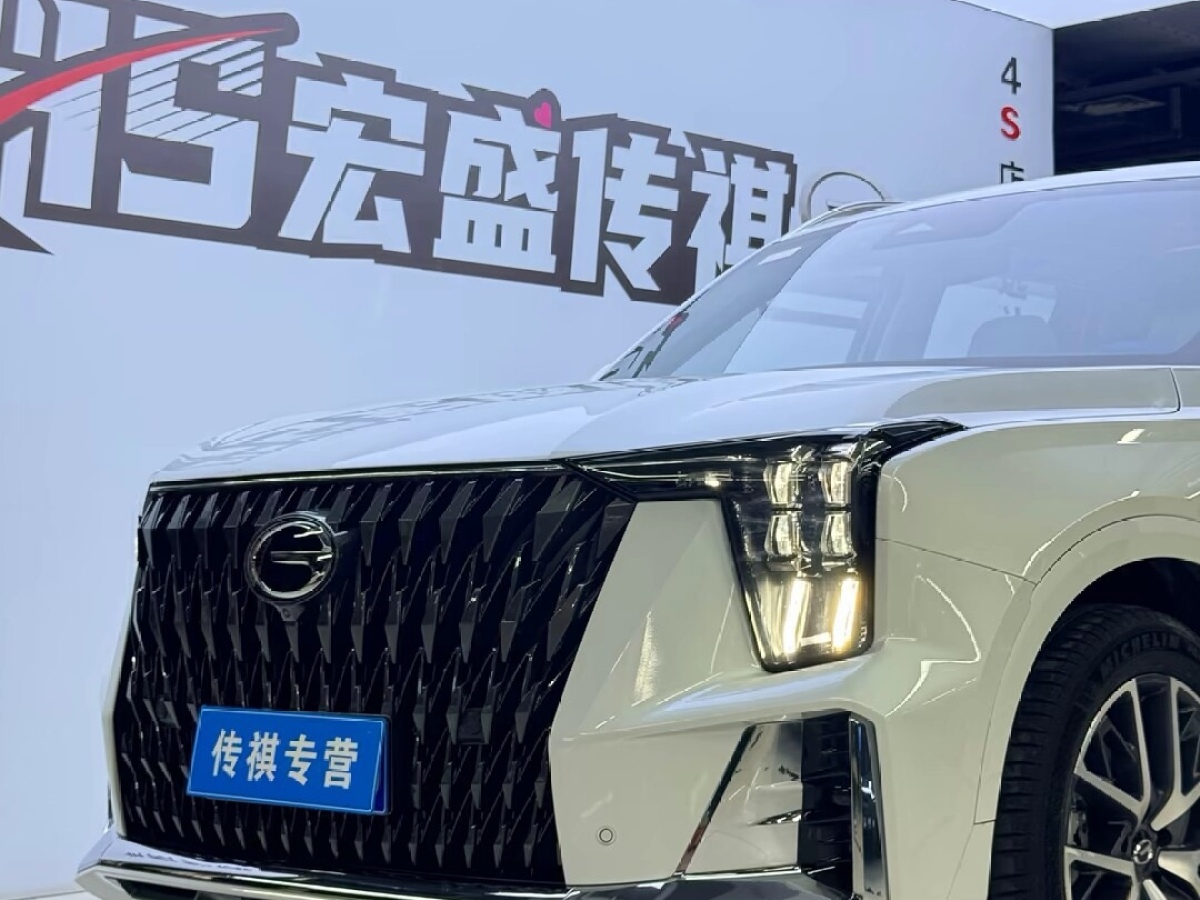 廣汽傳祺 GS8  2022款 雙擎系列 2.0TM 四驅(qū)尊貴版 （六座）圖片