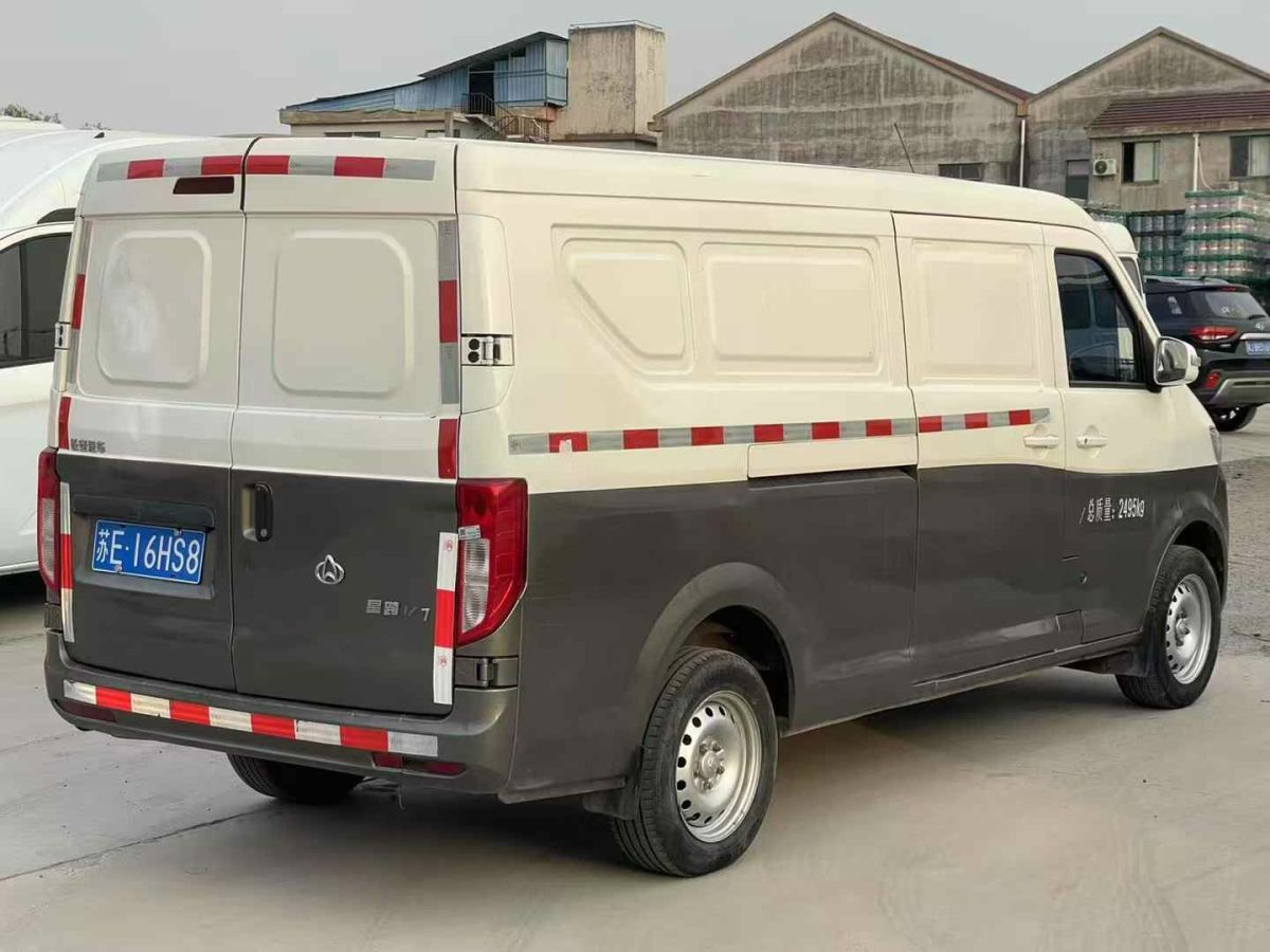 長(zhǎng)安跨越 跨越星V3  2022款 1.5L汽油標(biāo)準(zhǔn)型2座廂式JL473QH圖片