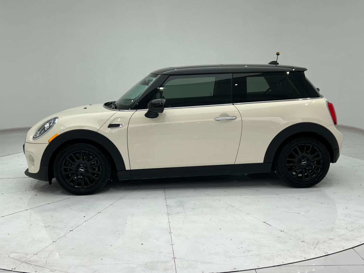 MINI MINI  2019款 1.5T COOPER 經(jīng)典派圖片