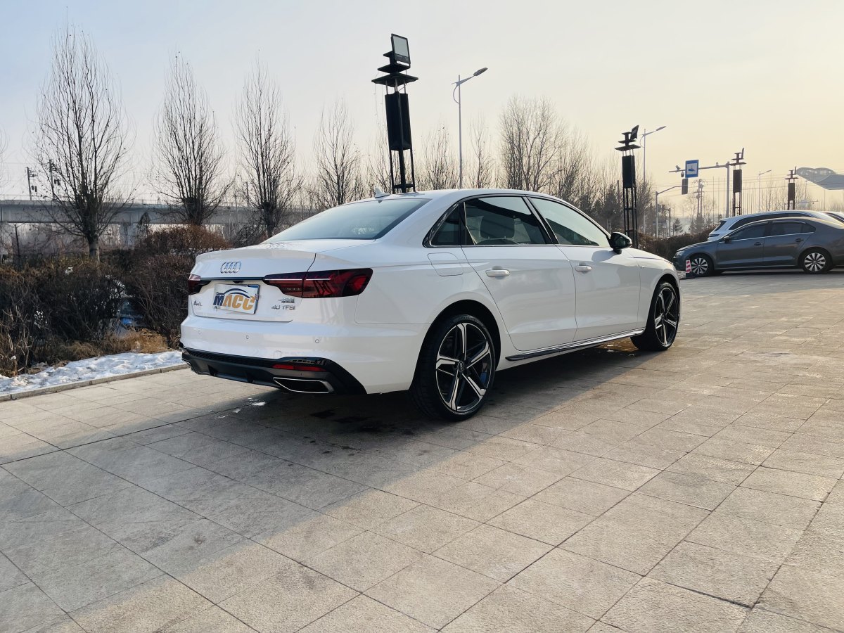 奧迪 奧迪A4L  2024款 40 TFSI 豪華動感型圖片