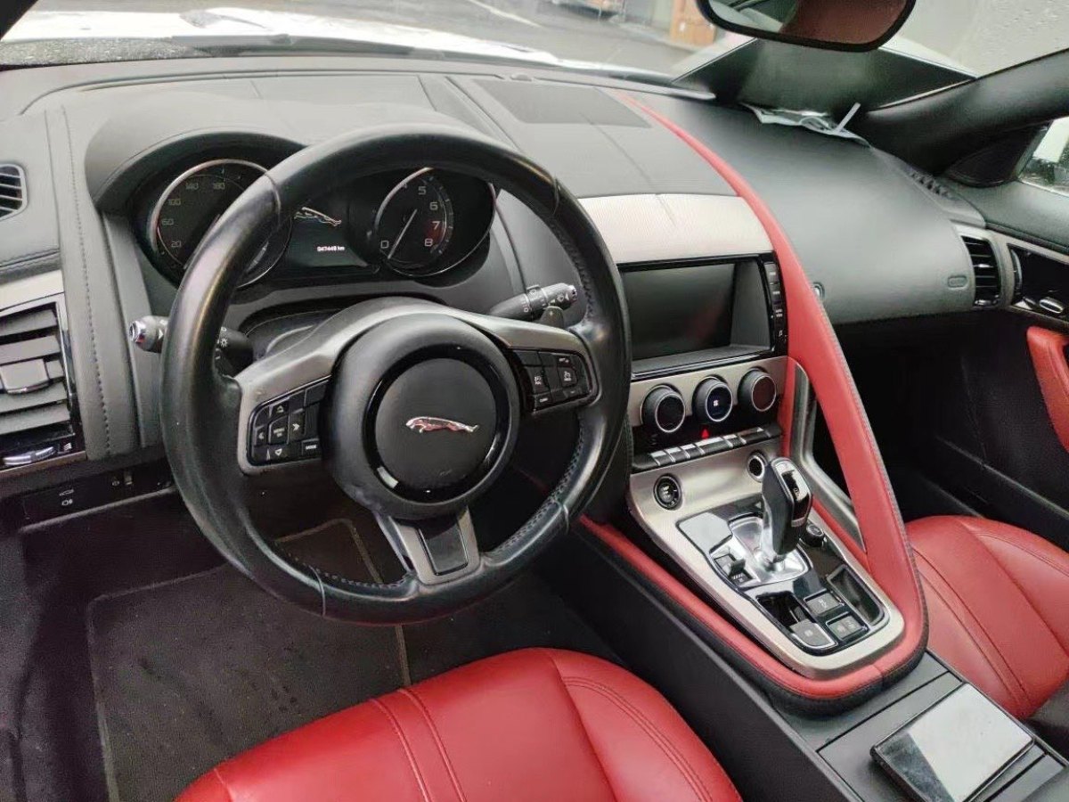 捷豹 F-TYPE  2015款 3.0T 硬頂版圖片