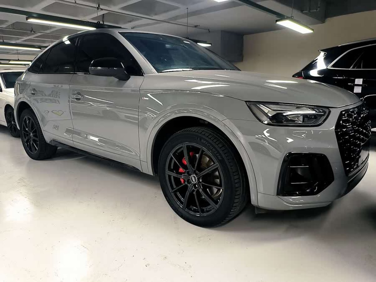 奧迪 奧迪Q5L Sportback  2022款 改款 40 TFSI RS套件燃速型圖片