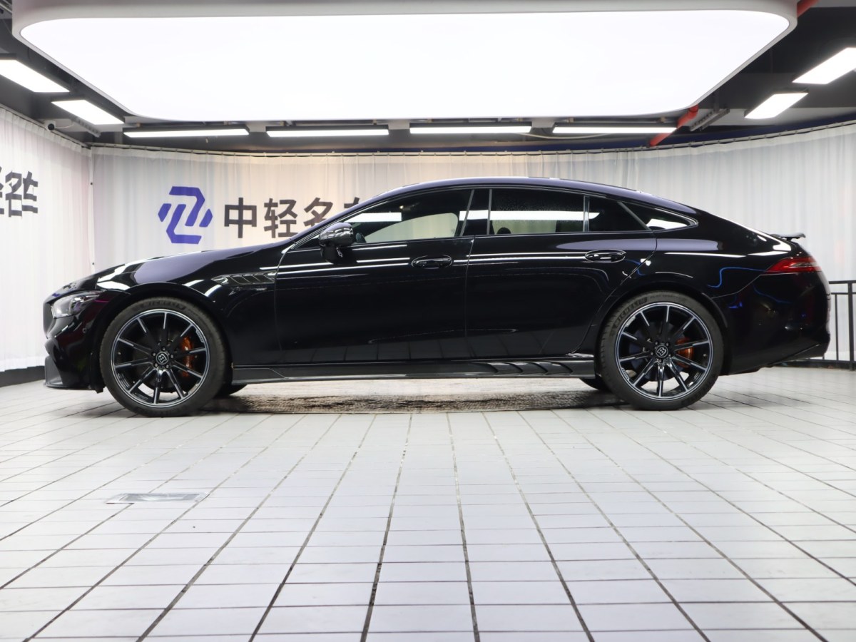 2023年3月奔馳 奔馳AMG GT  2022款 AMG GT 50 4MATIC+ 四門跑車