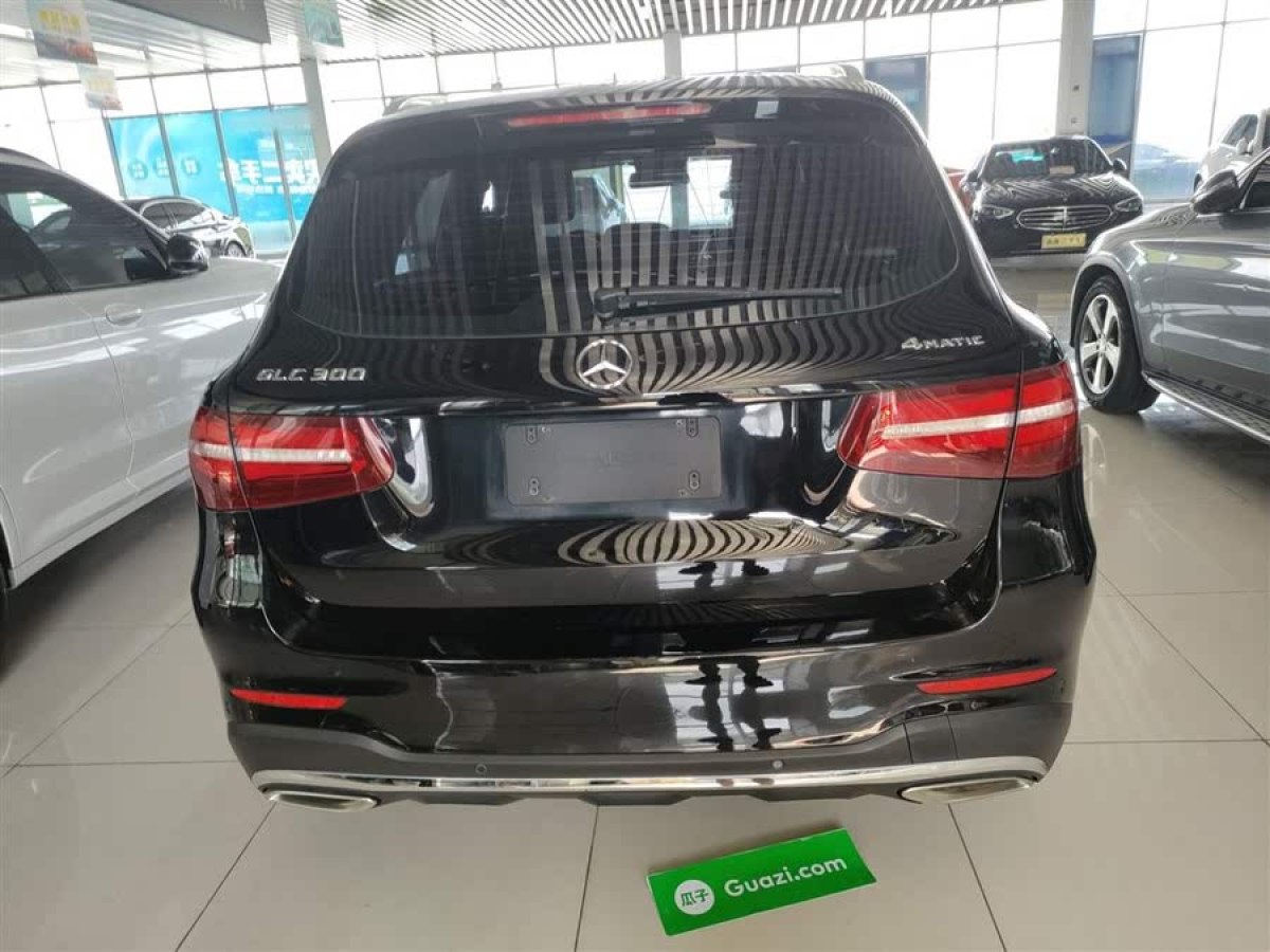 奔馳 奔馳GLC  2017款 GLC 300 4MATIC 動感型圖片
