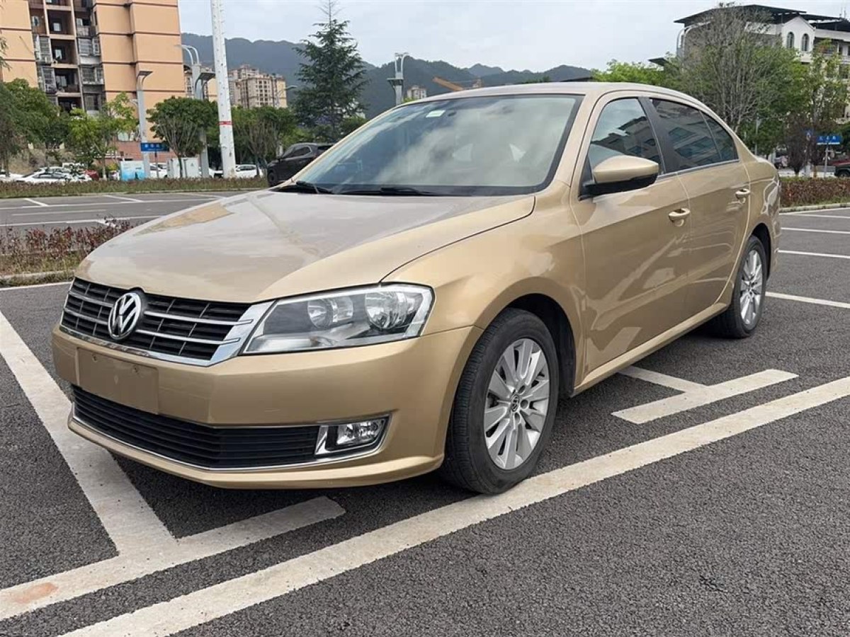 大眾 朗逸  2013款 改款經典 1.6L 手動舒適版圖片