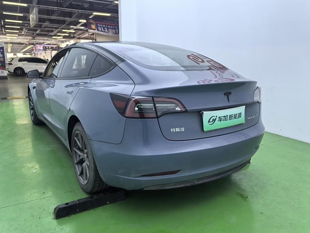 特斯拉 Model 3  2021款 改款 標(biāo)準(zhǔn)續(xù)航后驅(qū)升級版圖片