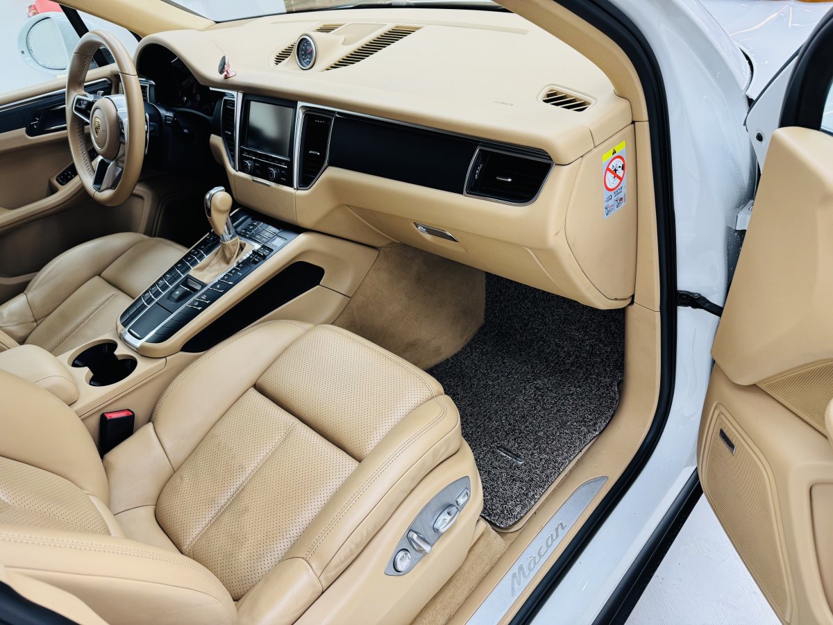 保時(shí)捷 Macan  2016款 Macan 2.0T圖片