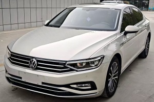 邁騰 大眾 330TSI DSG 豪華型