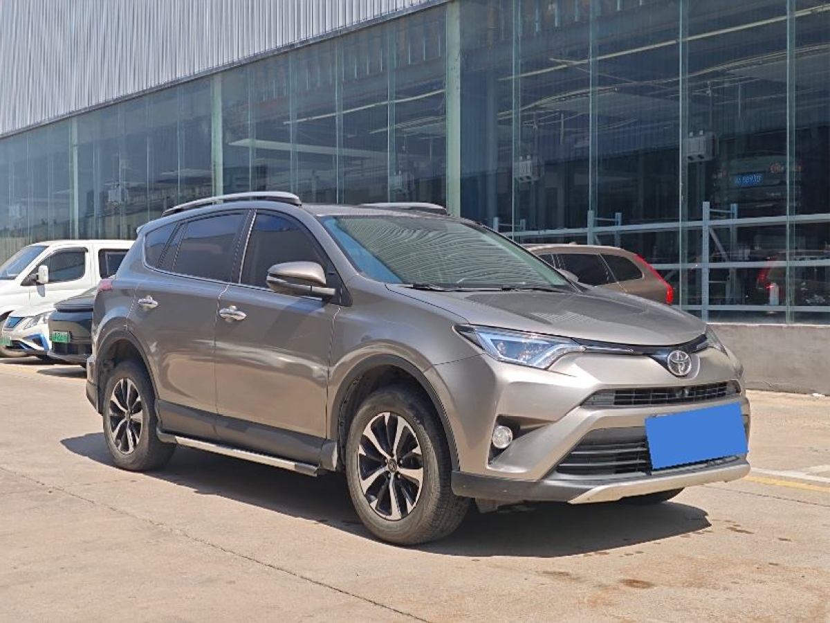 豐田 RAV4榮放  2016款 2.0L CVT兩驅(qū)智尚版圖片