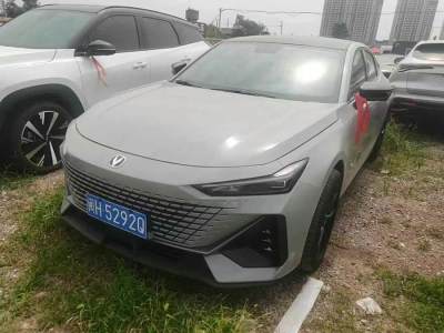 2022年10月 長(zhǎng)安 長(zhǎng)安UNI-V 1.5T 尊貴型圖片