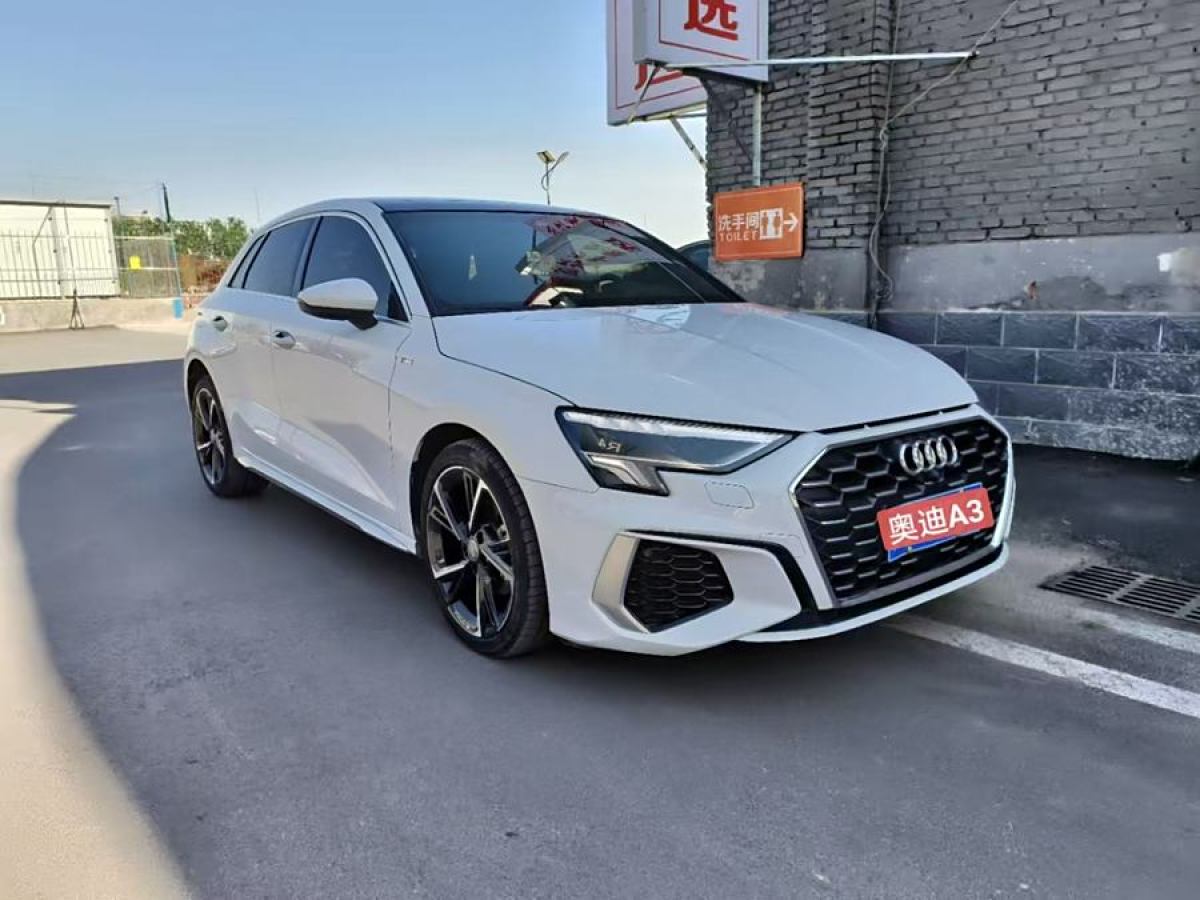 奧迪 奧迪A3  2023款 改款 Sportback 35 TFSI 豪華運動型圖片