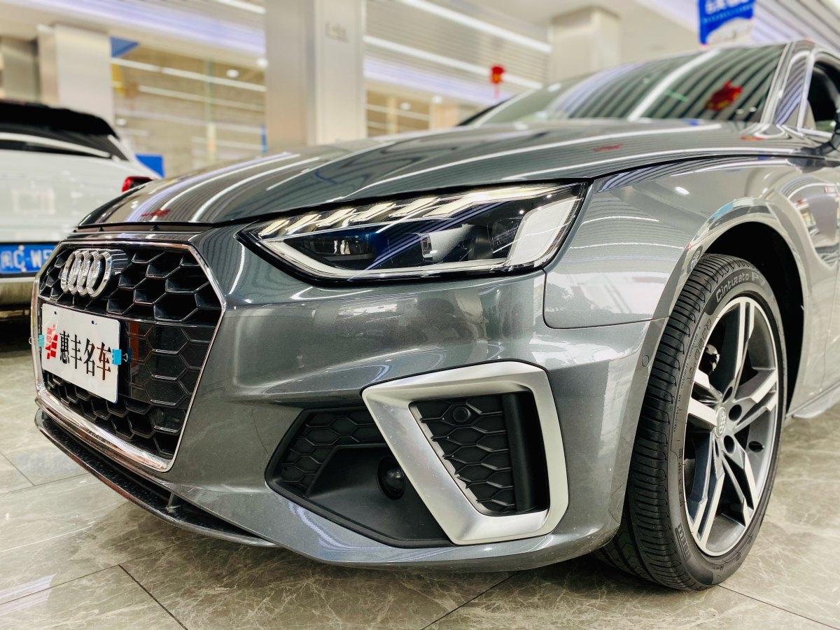 奧迪 奧迪A4L  2020款 40 TFSI 豪華動感型圖片