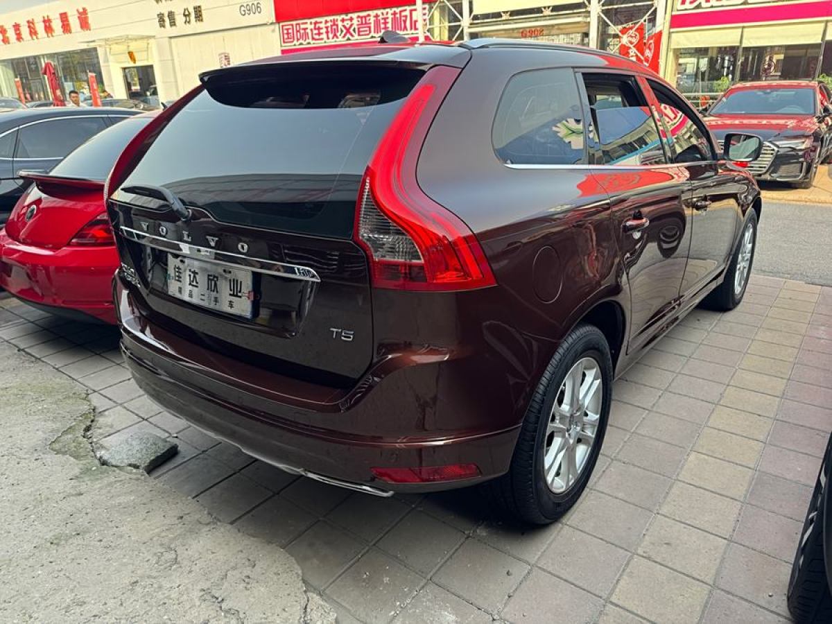 沃爾沃 XC60  2015款 T5 智進(jìn)版圖片