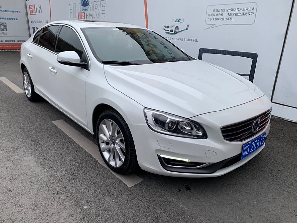 沃爾沃 S60  2016款 L 2.0T T4 智遠(yuǎn)版圖片