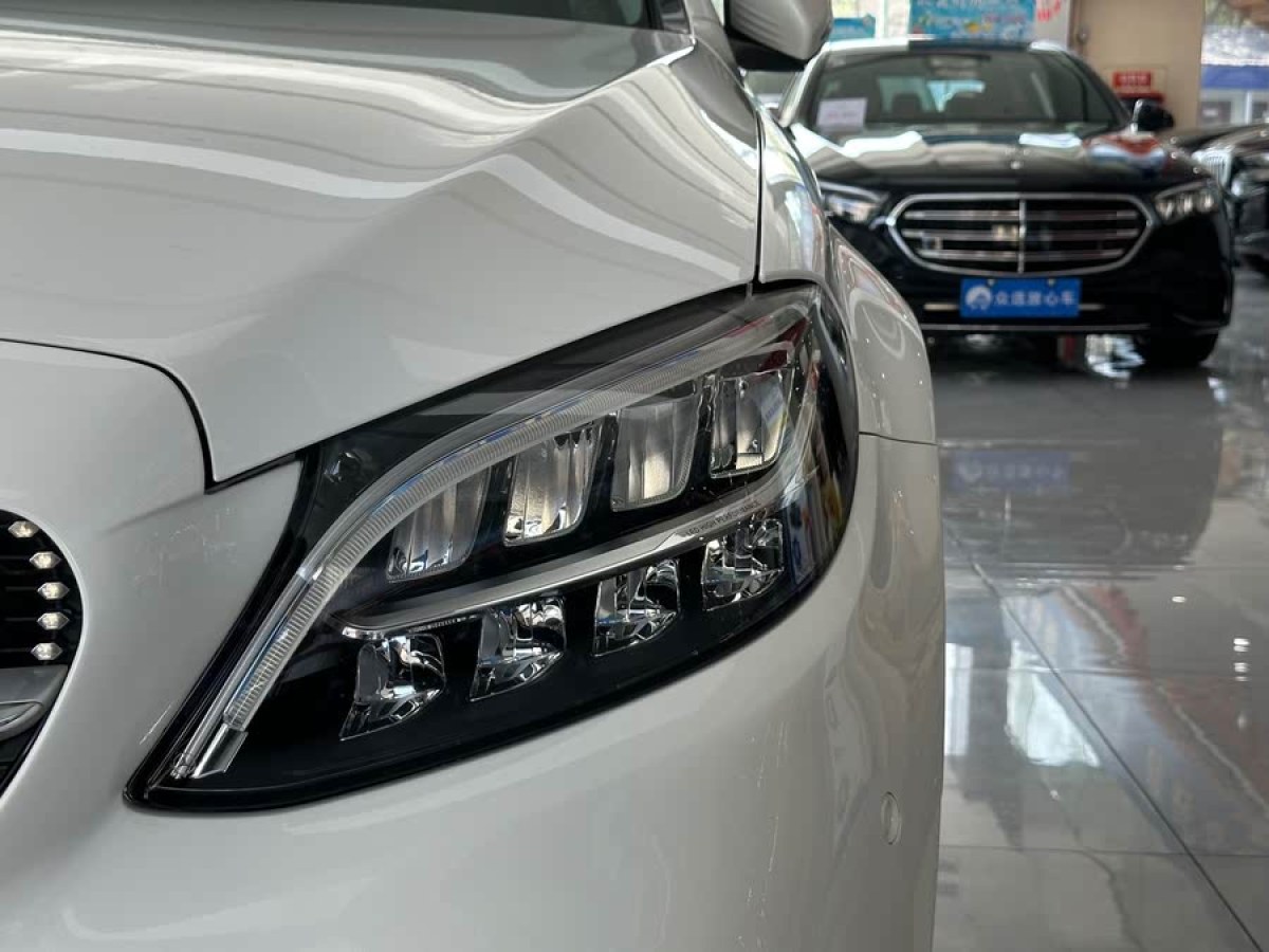 奔馳 奔馳C級  2021款 C 200 L 時尚型運動版圖片