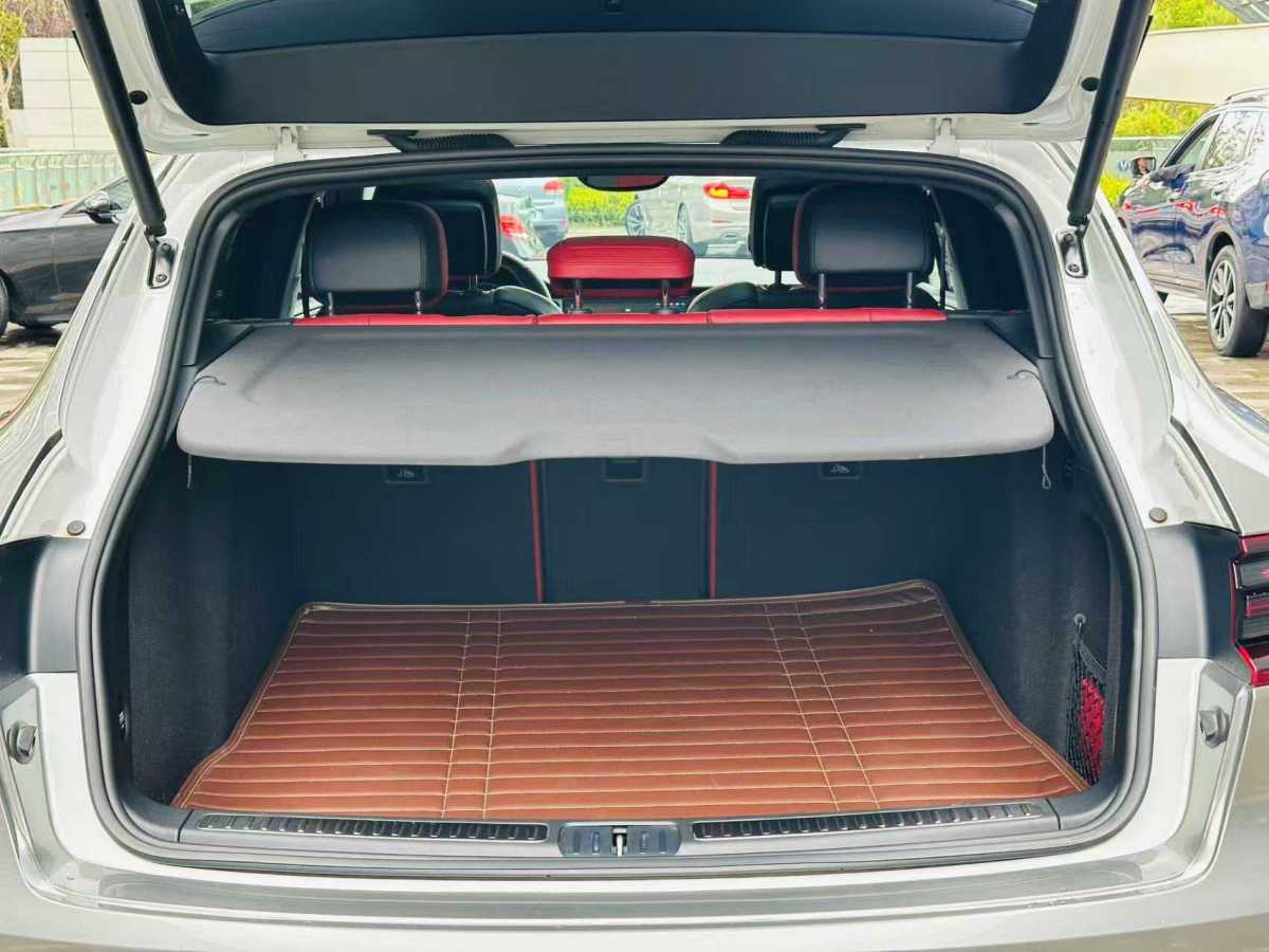 保時(shí)捷 Macan  2014款 Macan Turbo 3.6T圖片